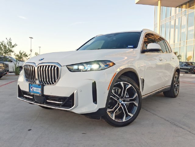 Used 2024 BMW X5 xDrive40i w/ Premium Package AWD/4WD image 2