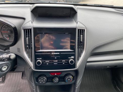 Used 2018 Subaru Crosstrek 2.0i image 23