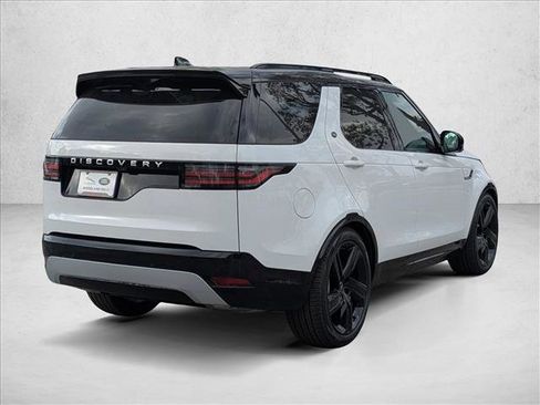 New 2026 Land Rover Discovery Limited Edition image 2