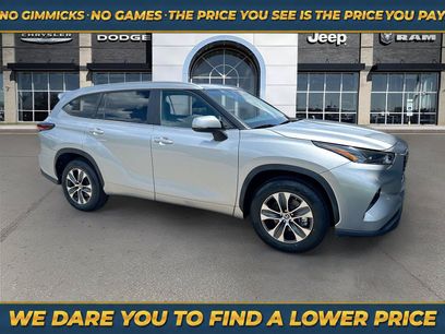 Used 2024 Toyota Highlander XLE