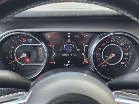 Used 2020 Jeep Gladiator Overland image 26