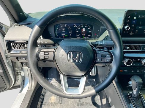 Used 2025 Honda Civic Sport Touring image 11