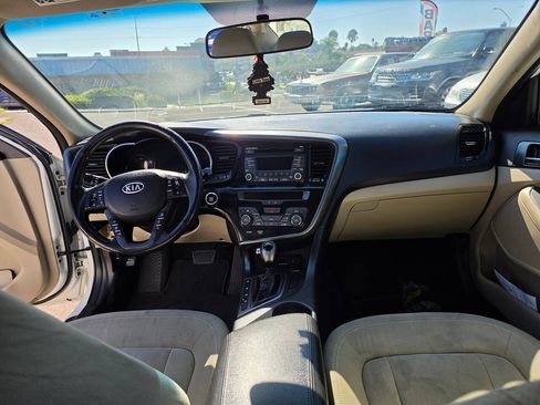 Used 2012 Kia Optima Hybrid FWD image 31