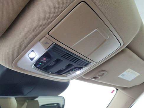 Used 2021 Acura RDX w/ Technology Package image 46