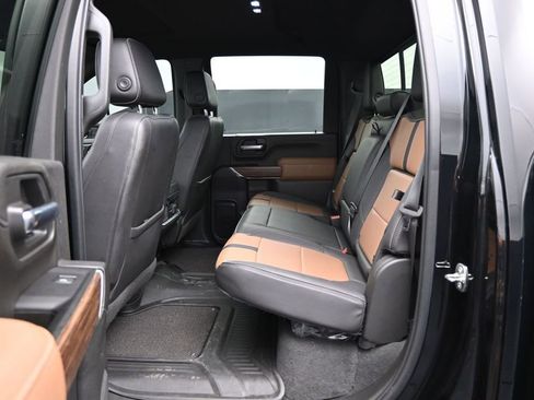 Used 2022 Chevrolet Silverado 2500 High Country AWD/4WD image 24