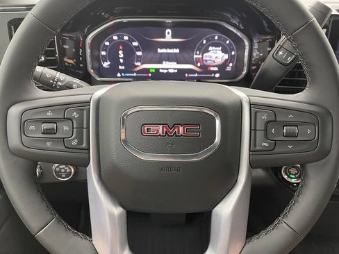 New 2026 GMC Sierra 1500 Elevation w/ Elevation Select Package AWD/4WD image 18