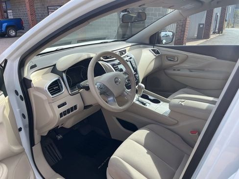 Used 2017 Nissan Murano SV image 26