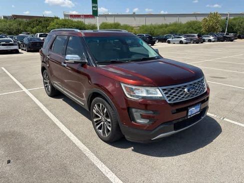 Used 2016 Ford Explorer Platinum AWD/4WD image 7