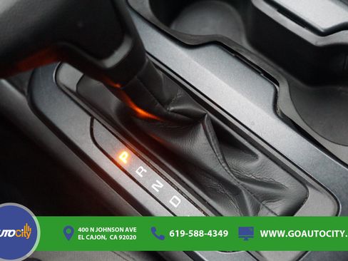 Used 2018 Chevrolet Colorado W/T w/ WT Convenience Package RWD image 22