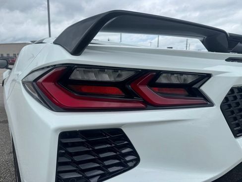 Used 2024 Chevrolet Corvette Stingray Preferred Cpe w/ Z51 Performance Package RWD image 13