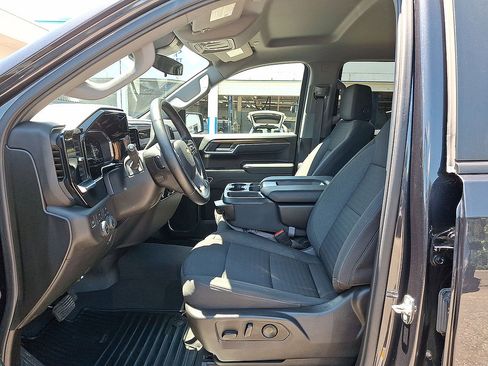 Certified 2023 Chevrolet Silverado 1500 LT AWD/4WD image 11