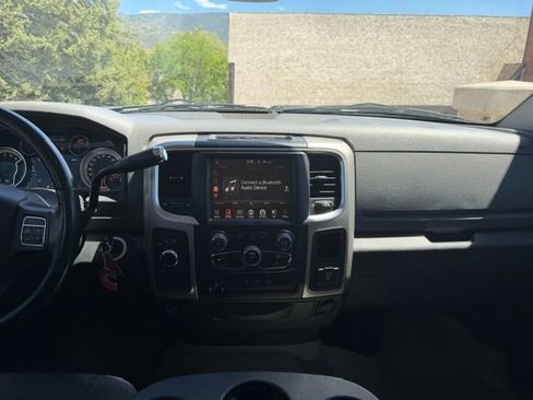 Used 2014 RAM 2500 SLT w/ Luxury Group AWD/4WD image 15