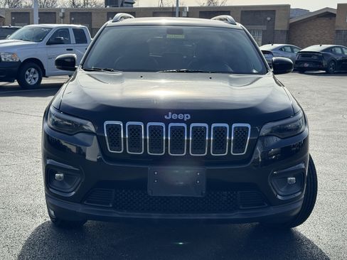Used 2020 Jeep Cherokee Latitude Plus w/ Cold Weather Group image 18