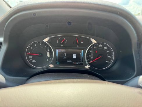 Used 2019 GMC Acadia SLT FWD image 16