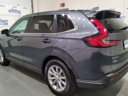 Used 2023 Honda CR-V EX image 5