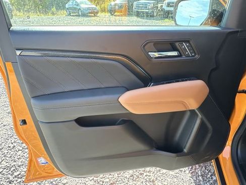 New 2026 GMC Canyon AT4 w/ AT4 Premium Package image 22