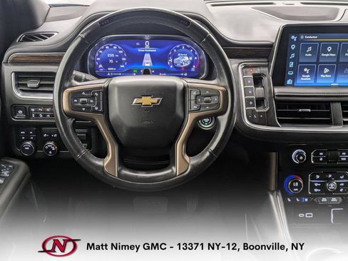 Used 2024 Chevrolet Tahoe High Country w/ Advanced Technology Package AWD/4WD image 4
