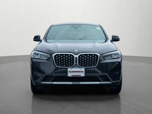 Used 2022 BMW X4 xDrive30i image 2