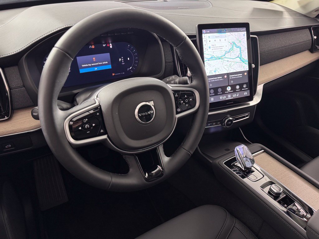 New 2026 Volvo XC90 B6 Plus w/ Protection Package Premier AWD/4WD image 10