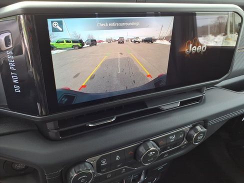 New 2026 Jeep Gladiator Mojave AWD/4WD image 20