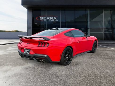 Used 2024 Ford Mustang GT Premium w/ GT Performance Package RWD image 5