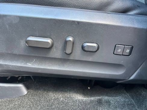 Used 2017 Ford Expedition Max Limited AWD/4WD image 19