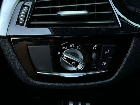 Used 2019 BMW 640i Gran Turismo xDrive w/ Luxury Seating Package image 31