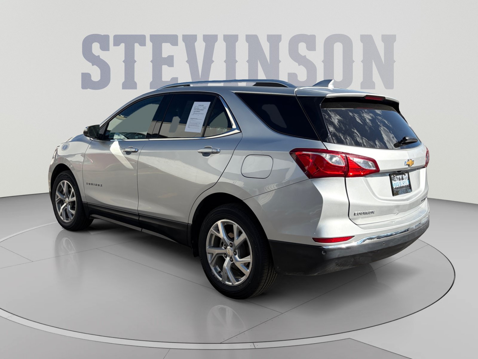 Used 2020 Chevrolet Equinox Premier AWD/4WD image 3