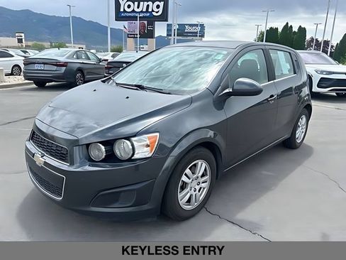 Used 2016 Chevrolet Sonic LT FWD image 7