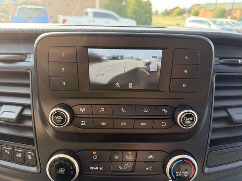 Used 2020 Ford Transit 250 Low Roof RWD image 13