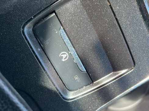 Used 2017 Ford Fusion SE image 17