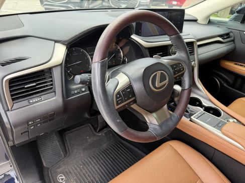 Used 2022 Lexus RX 350 FWD w/ Premium Package image 11