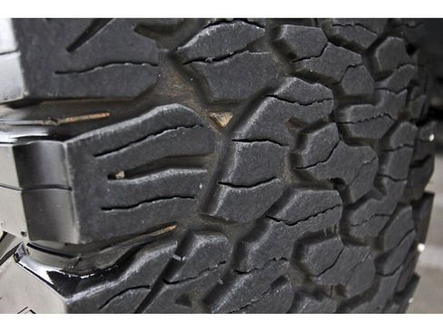 Used 2025 Ford F150 Raptor AWD/4WD image 27