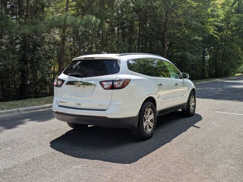 Used 2017 Chevrolet Traverse LT AWD/4WD image 10
