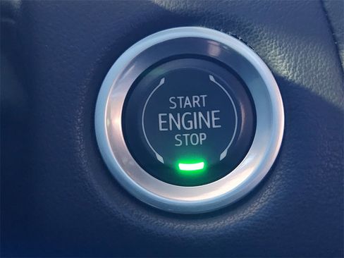 Certified 2022 Chevrolet Tahoe RST w/ Sport Performance Package image 22