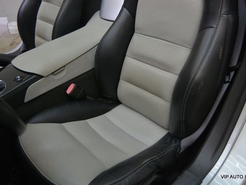 Used 2010 Chevrolet Corvette Grand Sport w/ Preferred Equipment Group RWD image 28
