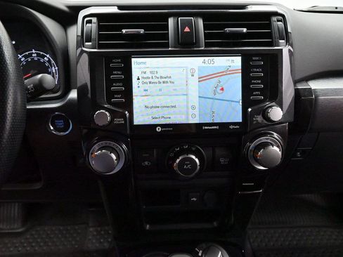 Used 2023 Toyota 4Runner 40th Anniversary SE AWD/4WD image 23