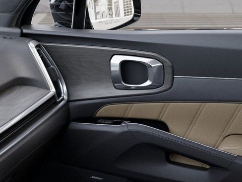 New 2025 Kia Sorento SX Prestige w/ Olive Brown Leather Package image 25