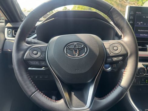 Used 2021 Toyota RAV4 XSE w/ Premium Package AWD/4WD image 30
