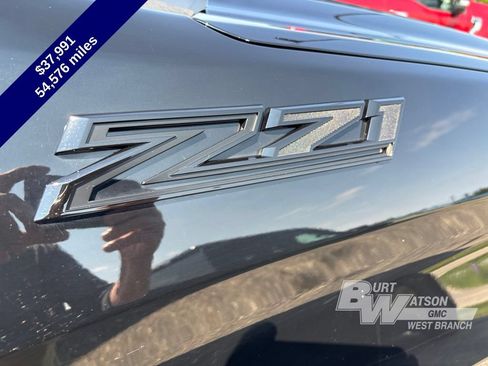 Used 2023 Chevrolet Silverado 1500 RST AWD/4WD image 12