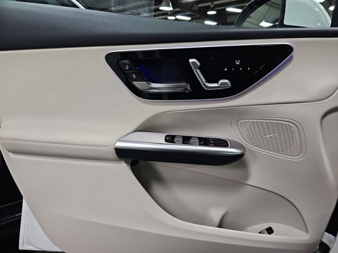 Certified 2026 Mercedes-Benz GLC 300 image 28