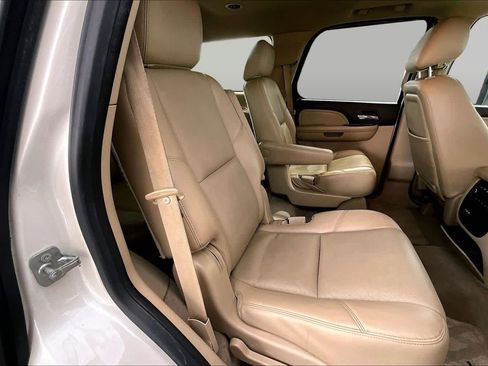 Used 2012 GMC Yukon Denali AWD/4WD image 19