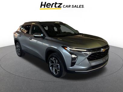 Used 2025 Chevrolet Trax LT