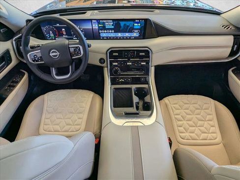 New 2026 Nissan Armada Platinum image 15