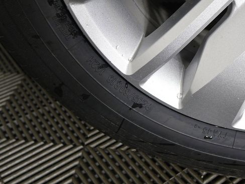 New 2026 Mitsubishi Outlander ES FWD image 19