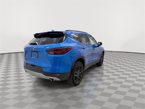 Certified 2024 Chevrolet Blazer LT w/ Convenience Package image 11