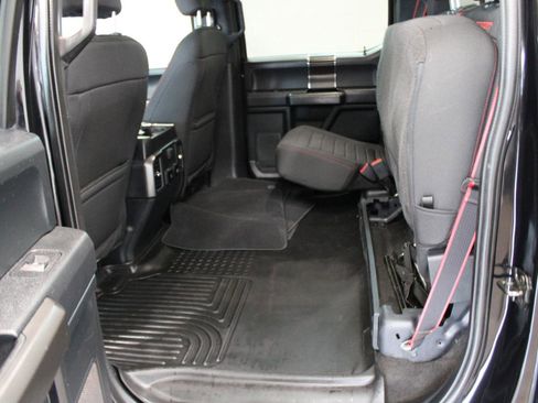Used 2020 Ford F150 XLT w/ Equipment Group 302A Luxury AWD/4WD image 12