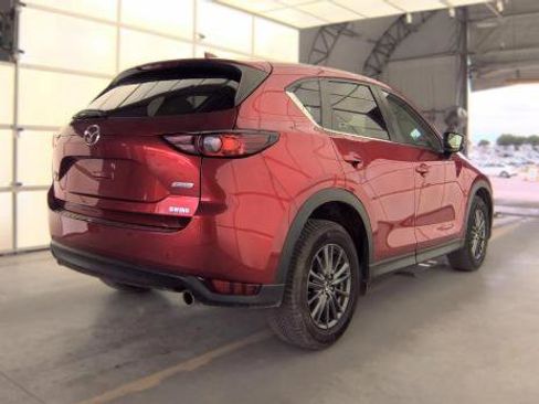 Used 2019 MAZDA CX-5 Touring FWD image 4