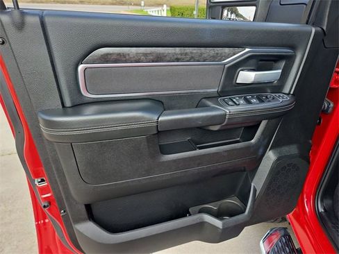 Used 2024 RAM 2500 Big Horn w/ Bed Utility Group image 21