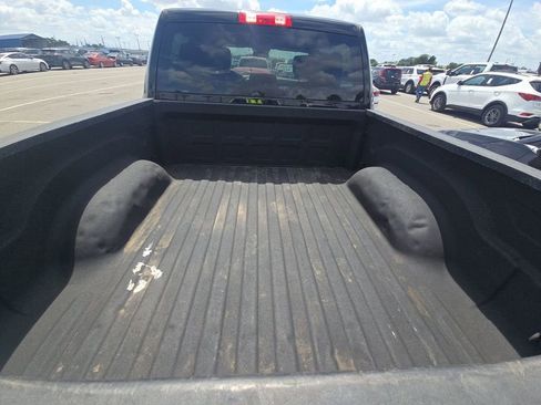 Used 2021 RAM 1500 Tradesman w/ Tradesman SXT Package RWD image 16